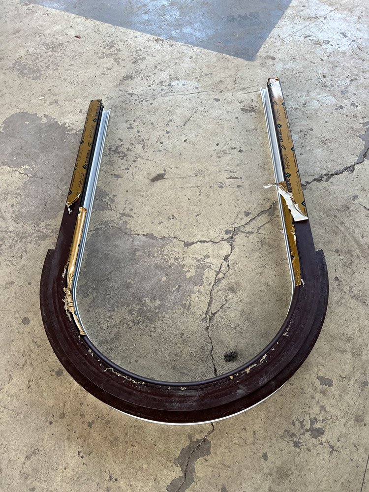 U型門窗型材拉彎