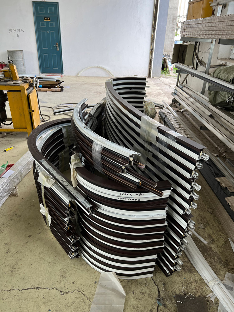 門(mén)窗型材彎弧